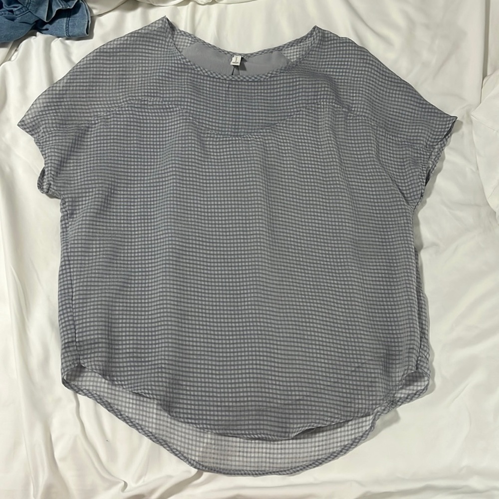 Gentle Fawn Collection Short Sleeve Blouse Top Mesh Blue Grey Checkered Small